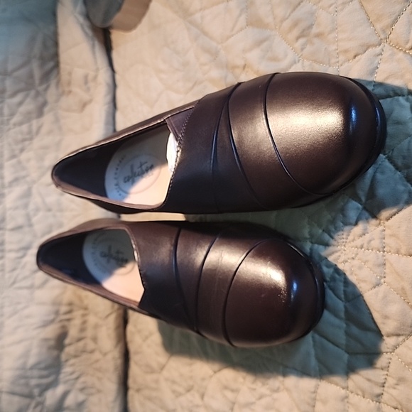 Clark's Pumps - Picture 4 of 6